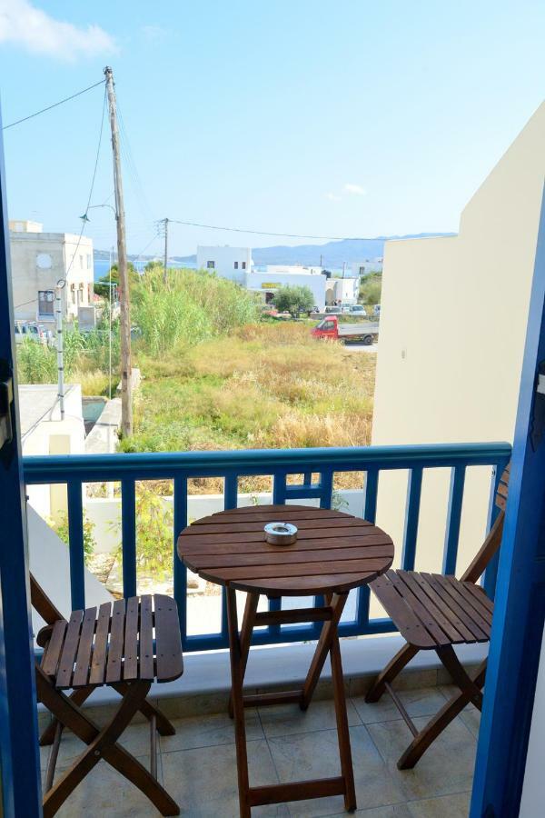 Finikas Studios Adamantas  ภายนอก รูปภาพ